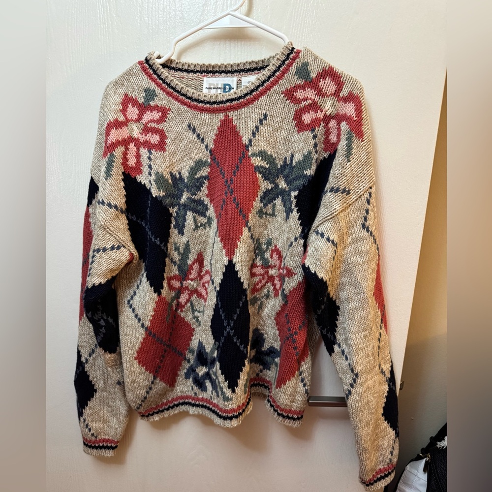 vintage Paul Harris Design women's sweater with a floral and argyle pattern
